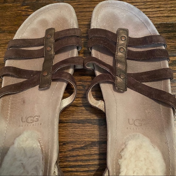 UGG Brown Sandals in Size 10 - Picture 4 of 8